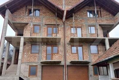 Duplex la rosu in Luna, langa Campia Turzii - 19