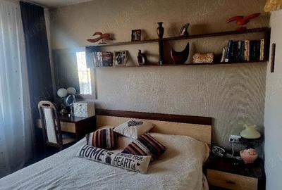 Apartament cu 3 camere decomandat în Circumvalațiunii - 4