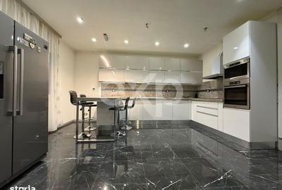 Casă cu 5 camere cu Teren 582 Mp în Săucești - 2