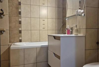 Apartament cu 3 camere în 1 Decembrie 1918 - 3