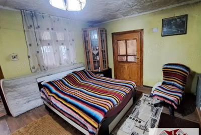 Vanzare casa cu 2000 mp teren in zona Vintu de Jos Vanzare casa cu 2000 mp teren in zona Vintu de Jos - 3