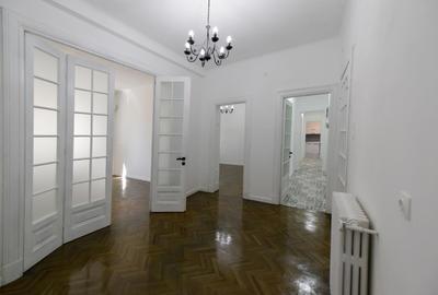 Apartament spațios cu 4 camere, 106 mp, Sector 2, București