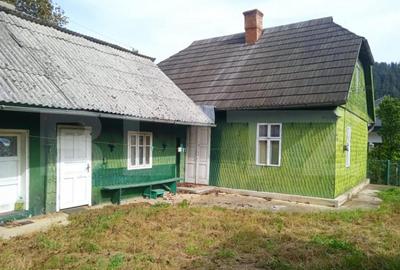 Casa individuala ,2500 mp teren, in Putna - 1