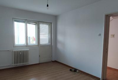 Apartament 2 camere, Berceni, str. Covasna - 1