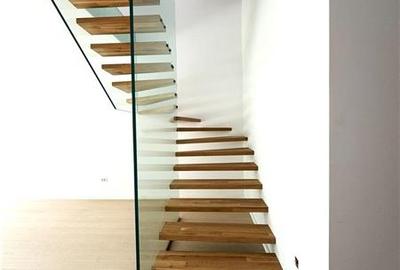 Casă individuală cu 5 camere cu Teren 439 Mp în Nord - 12