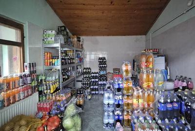 Spațiu comercial, de 105 mp, în Central - 8