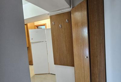 Garsonieră decomandată, mobilată în Vest - 5