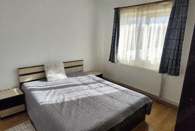 Apartament cu 2 camere decomandat în Central - 2