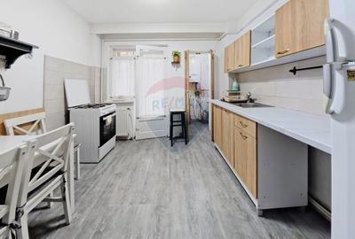 Apartament cu 4 camere decomandat în Ultracentral - 2