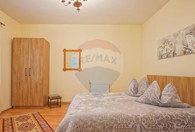 Casă cu 8 camere cu Teren 485 Mp în Central - 3