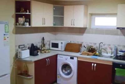 Casă cu 3 camere în Central - 1