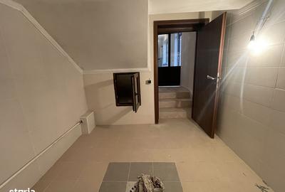 Casă cu 3 camere în Afumați