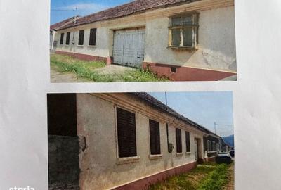 Casă cu 3 camere cu Teren 360 Mp în Berzasca - 1