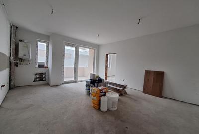 Apartament cu 2 camere semidecomandat în Florești - 3