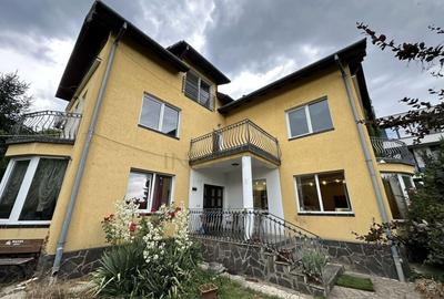 Casa 7 camere cu 2000mp de teren in Grigorescu!