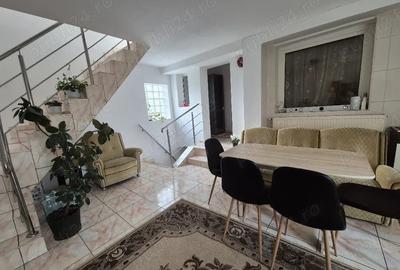 Casă cu 5 camere cu Teren 158 Mp în Central - 5