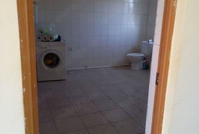 Casă cu 4 camere cu Teren 1700 Mp în Pătrăuți - 2