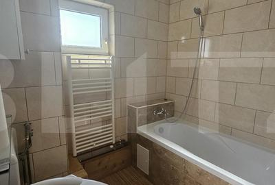 Apartament spatios, 3 camere, 88 mp, complet renovat - Sfantu Gheorghe - 9