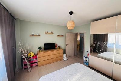 Casă de vânzare P+M, 174 mp construiți, teren 691 mp - 4