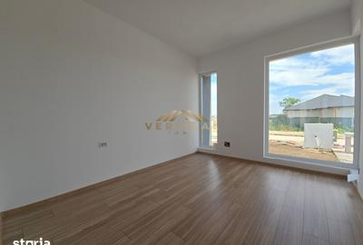 Casă cu 3 camere cu Teren 347 Mp în Vidra