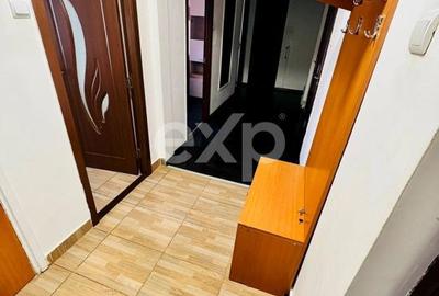 Apartament cu 3 camere decomandat, mobilat în Astra