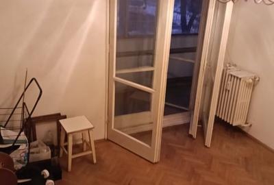 Apartament cu 3 camere semidecomandat în Titan - 4