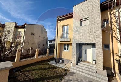 Casă cu 5 camere cu Teren 300 Mp în Aviației - 29