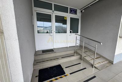 Apartament cu 3 camere decomandat, mobilat în Metalurgiei - 12