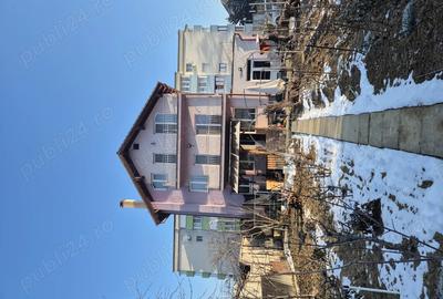 Casă cu 6 camere cu Teren 700 Mp în Central - 3