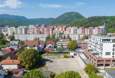 Oportunitate! Teren de inchiriat, 3,256 mp, strada Traian! - 2
