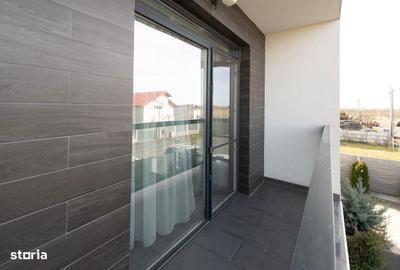 Casă cu 4 camere cu Teren 317 Mp în Remetea Mare - 12