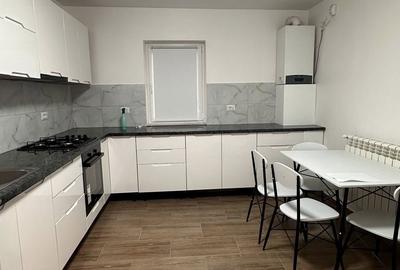 Apartament cu 3 camere în Central - 1