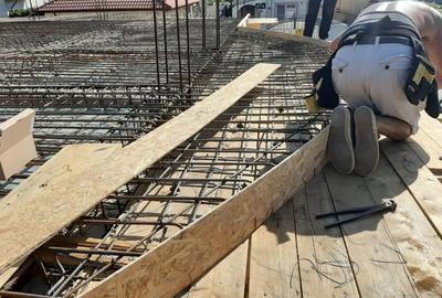 Casă individuală cu 7 camere cu Canalizare în Sud - 5