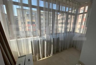 Apartament cu 3 camere semidecomandat în Micro 11 - 3