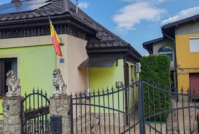 Casă cu 6 camere în Păulești - 5