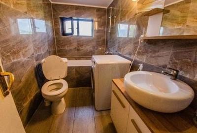 Pensiune / Casa de Vacanta in Sat Pestera | Ideal pentru Investitie - 12