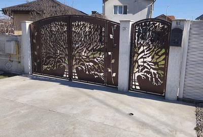 Casă cu Teren 810 Mp în Central - 1