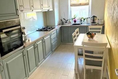 Apartament cu 3 camere decomandat în Central - 9