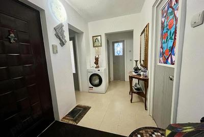 Apartament cu 3 camere decomandat în Mioriței - 9