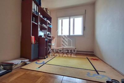 Apartament cu 4 camere decomandat, mobilat în Central - 11