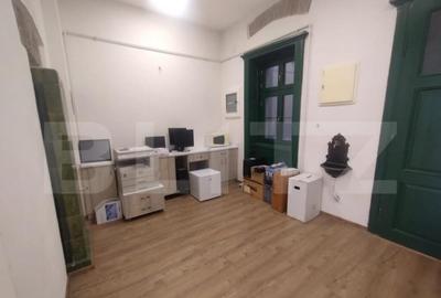 Cladire istorica 600 mp, spatiu comercial+birouri, zona ultr - 1