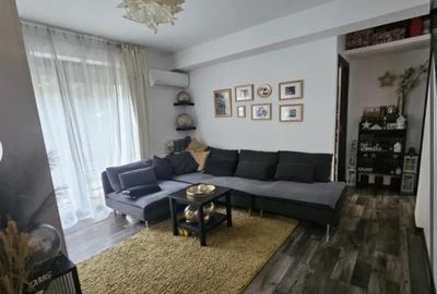 Apartament cu 3 camere semidecomandat, mobilat în Militari