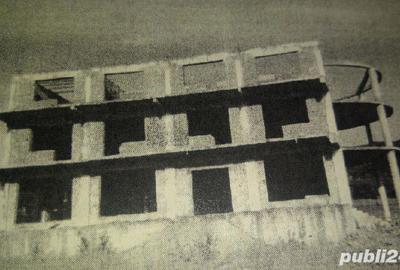 Casă cu Teren 4500 Mp în Crăcăoani - 3