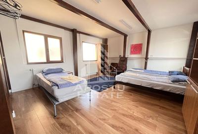 Apartament cu 3 camere decomandat în Lipovei