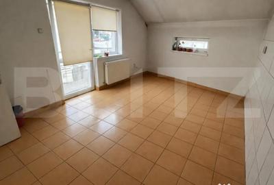 Casă cu 7 camere cu Teren 500 Mp în Ultracentral - 11