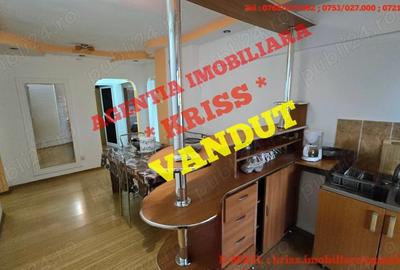 Apartament cu 4 camere decomandat în Găvana - 8