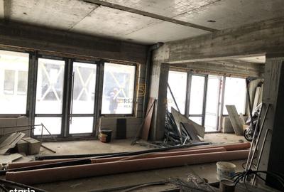 Spațiu comercial, de 90 mp, în Central - 6