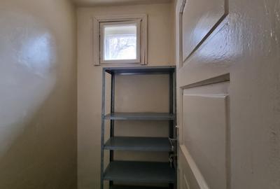 Spațiu comercial, de 70 mp, în Mioriței - 8