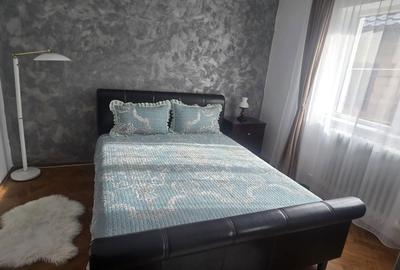 Casă cu 4 camere în Central - 2