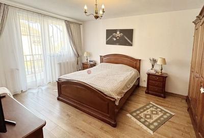 Casa Singura In Curte